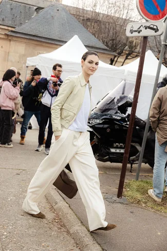 Vittoria-Ceretti-2026-03-06-PFW-FW26-StreetStyle4-MelodieJeng-MEL_7007.webp