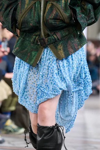 00002-kiko-kostadinov-fall-2026-ready-to-wear-detail-credit-gorunway.webp