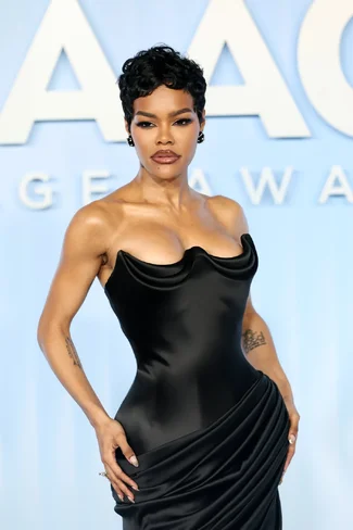 teyana-taylor-wearing-ashi-studio-ss26-couture-at-the-57th-v0-kmnja4yakcmg1.webp