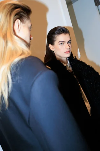 CalvinKleinNYFW_FW26_backstage_acielle_46.webp
