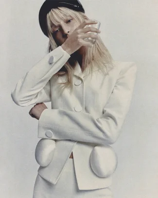 CR FBOOK ISSUE28_7.webp