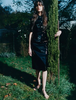 @stef_mitchell shoots and @sydneyrosethomas styles @selfservicemagazine Issue 64.@mapltd (8).webp