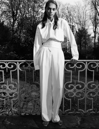 @stef_mitchell shoots and @sydneyrosethomas styles @selfservicemagazine Issue 64.@mapltd (6).webp