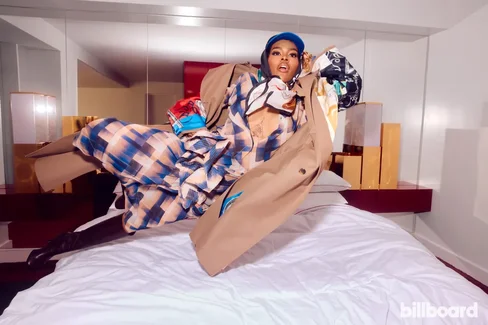 feature-teyana-taylor-billboard-2026-bb4-meredith-jenks-3-1800.webp