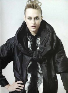 0_harpers_bazaar_es_Jana_Drews_7.jpg
