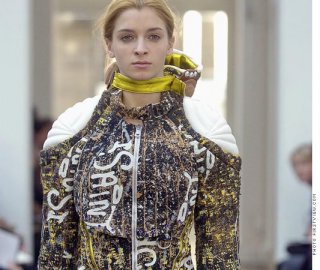 balenciaga_2.jpg
