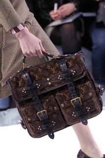 lvbriefcase.jpg