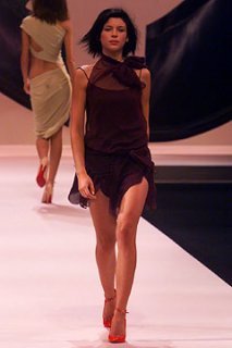 stylespring2002ungarocouture3.jpg