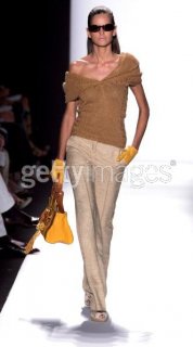 Oscar de la Renta SS 2006 30.jpg