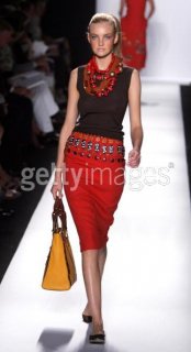 Oscar de la Renta SS 2006 32.jpg