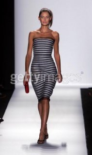 Oscar de la Renta SS 2006 54.jpg
