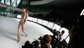 Preen SS 2006 4.jpg
