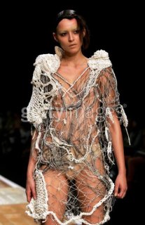 00s UK製 Pieces by Robert Cary Williams Robert Cary-Williams S/S 06 London | the Fashion Spot