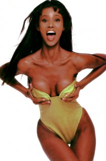IMAN8.jpg