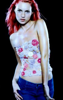 kate_moss_11 (funmunch.com).jpg