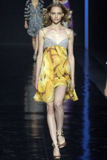 Sasha - Missoni S-S 06 Milan 3.jpg