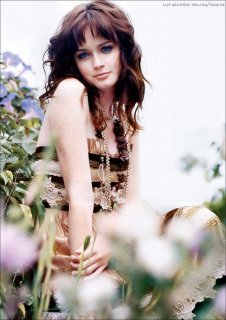 alexis bledel ellegirl4.jpg