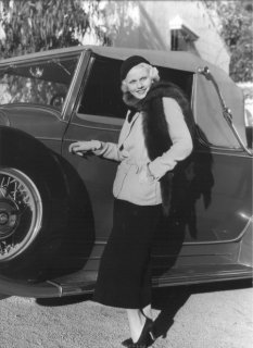Harlow7 (hurrellphotos.com).jpg