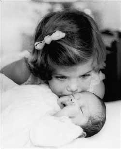 1961 brother, John F. Kennedy Jr. and Caroline.jpg