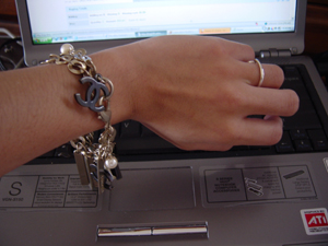 bracelet.jpg