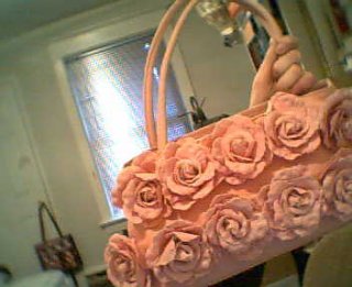 pinkpurse.jpg