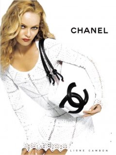 Chanel_LIGNE_CAMBON_large_tote.jpg