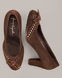 hbeguelin pumps.jpg