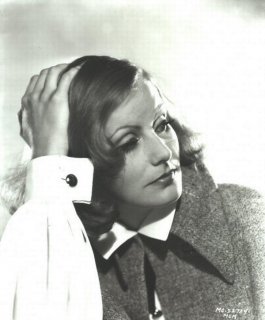 Garbo 1932 (ebay).jpg