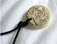 celtic pendant.jpg