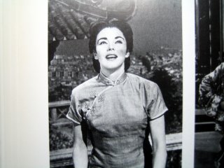 Jennifer Jones 003.jpg