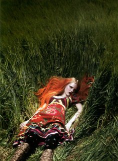 Numero 66 Poupee Russe Ph Gypsies UK-1.jpg