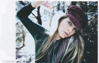 mikaela-ph.helena_christensen-jalouseFR-september2005-couleurs_d%27automne-6.jpg