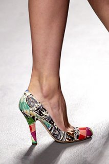 Prada_Pumps.jpg