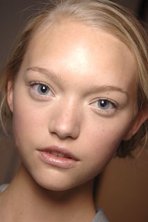 roland mouret ss 06 backstage.jpg