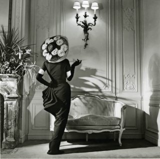 maywald 1948 dior fourreau du soir éventail fb.jpg