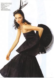 mariacarla_voguegioiello_sep-oct05_22.jpg