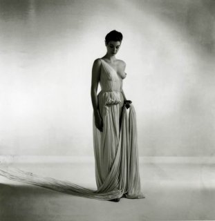maywald 1954 ébauche d'une robe de grès fb.jpg
