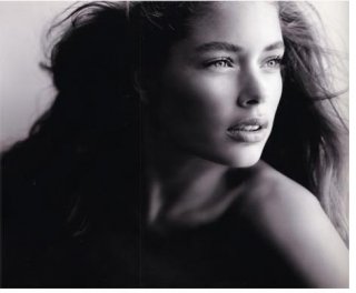 Doutzen.JPG