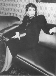 mariacallas-elegance.jpg