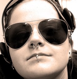 250px-Septum_and_labret.jpg
