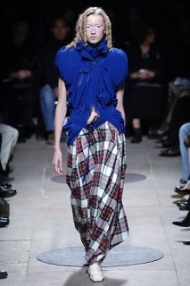 Elizabethan Comme des Garcons 2.jpg