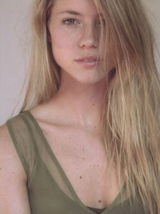 nicole neumann3.jpg