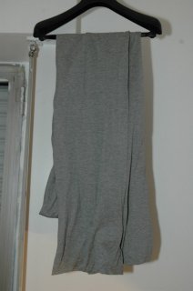 fw05 scarf.jpg