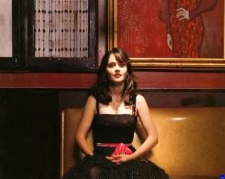 zooey deschanel (9).jpg