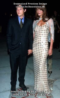 downsized_Helena Christensen - 20000326_chr_o05_003[1].hi.jpg