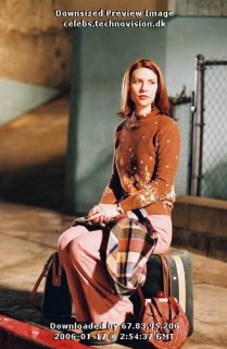 downsized_Claire Danes @ Shopgirl promo stills - shop10_1137400474.jpg