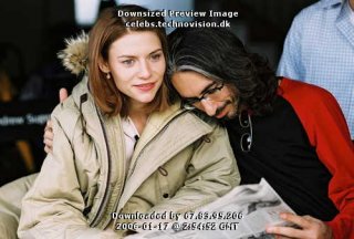 downsized_Claire Danes @ Shopgirl promo stills - shop11_1137400474.jpg