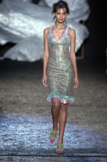 liya-zacposen-f04-1.jpg