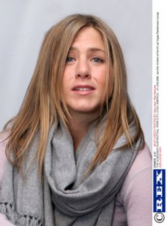 SUNDANCE_ANISTON23_001.jpg