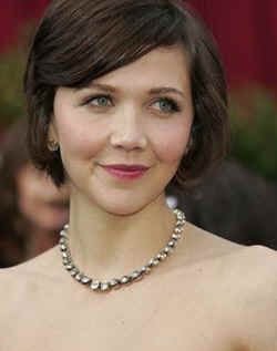 maggie gyllenhaal (theincrowdvlog.com).jpg